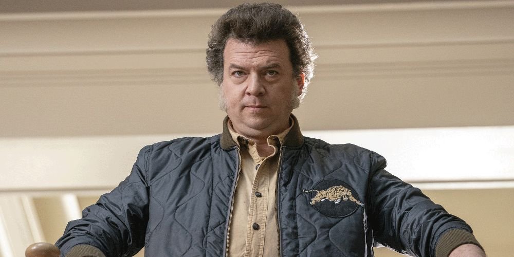 Jesse stands at the lecturn in church on The Righteous Gemstones