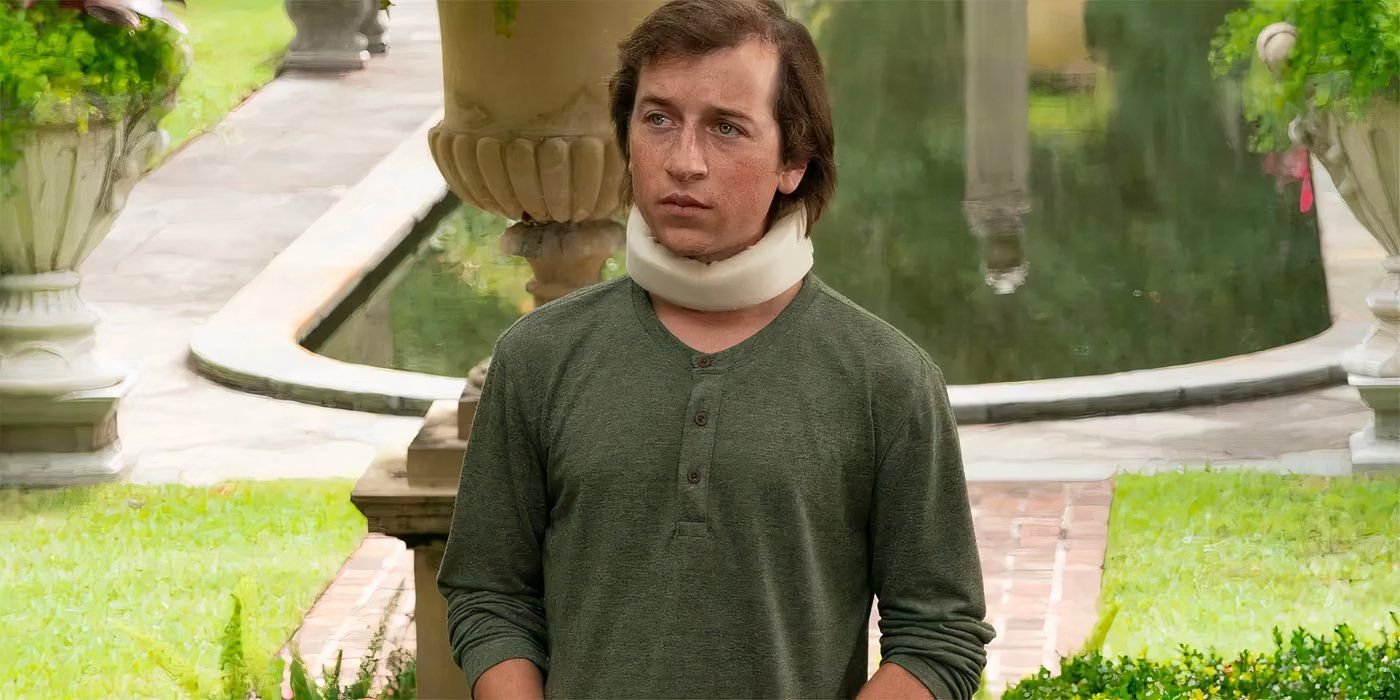 Gideon Gemstone (Skyler Gisondo) in a neckbrace in The Righteous Gemstones