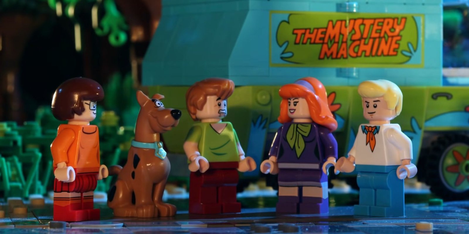 LEGO Scooby Doo! Stop Motion Short - "Trick and Treat"