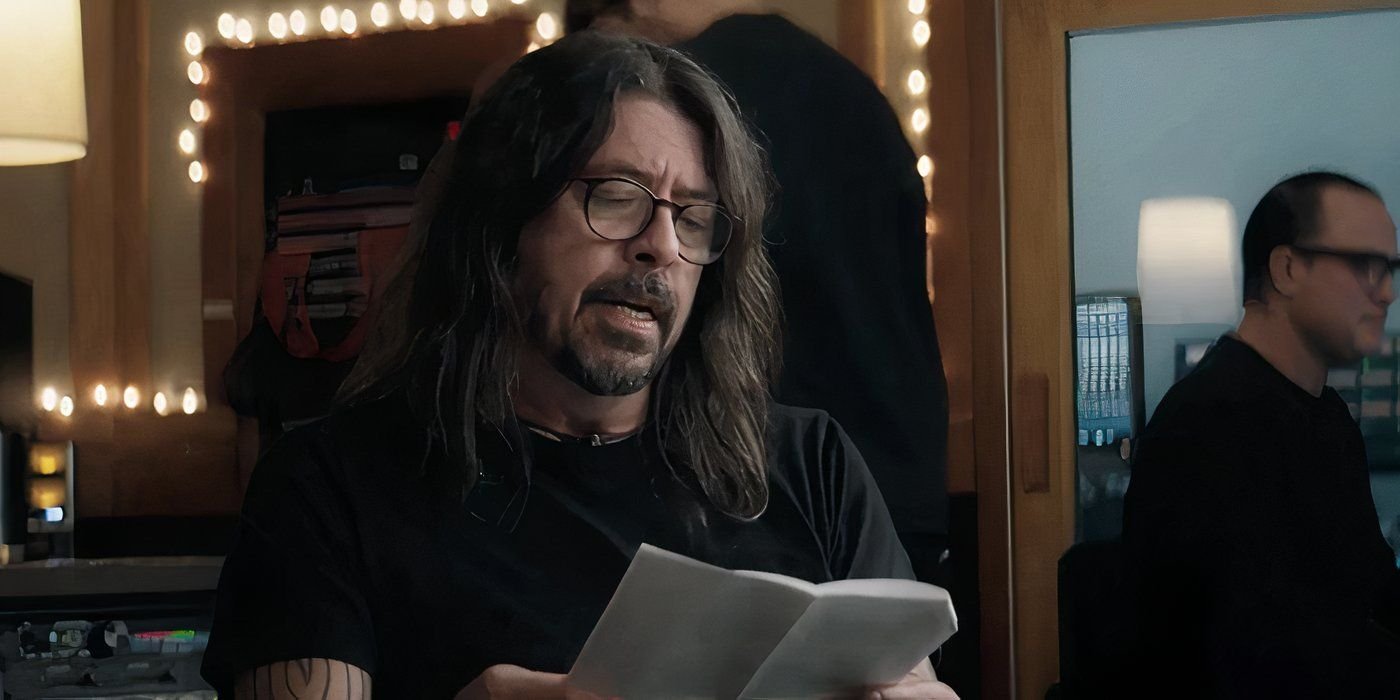 Dave Grohl reading from a script in a Crown Royal commercial.