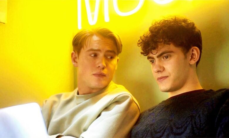 Heartstopper Season 4 Renewal Gets Blunt Response From Star About The Show's Uncertain Future 1 Heartstopper Season 4 Renewal Gets Blunt Response From Star About The Show's Uncertain Future