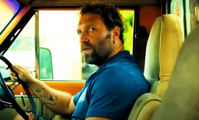 Where To Watch Dangerous Animals: Showtimes & Streaming Status