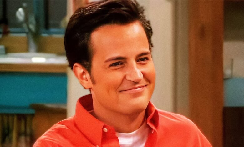 The Friends Episode Where Matthew Perry Realized The Show Was Working: "This Is Really Clicking" 1 The Friends Episode Where Matthew Perry Realized The Show Was Working: "This Is Really Clicking"