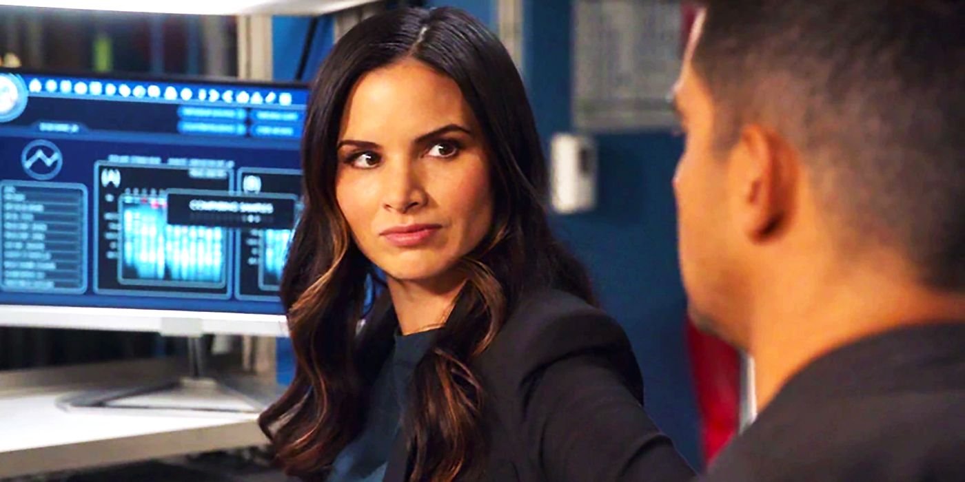 NCIS Season 23's Story Plan Confirms 1 Unexpected Reality About Mark Harmon's Gibbs Prequel 9 Katrina Law as Jessica Knight looking seriously at Torres in NCIS