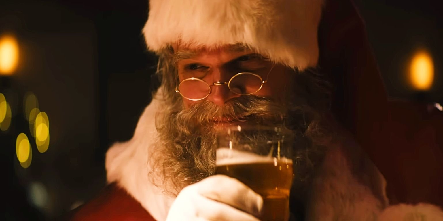 Santa drinking a beer in Violent Night