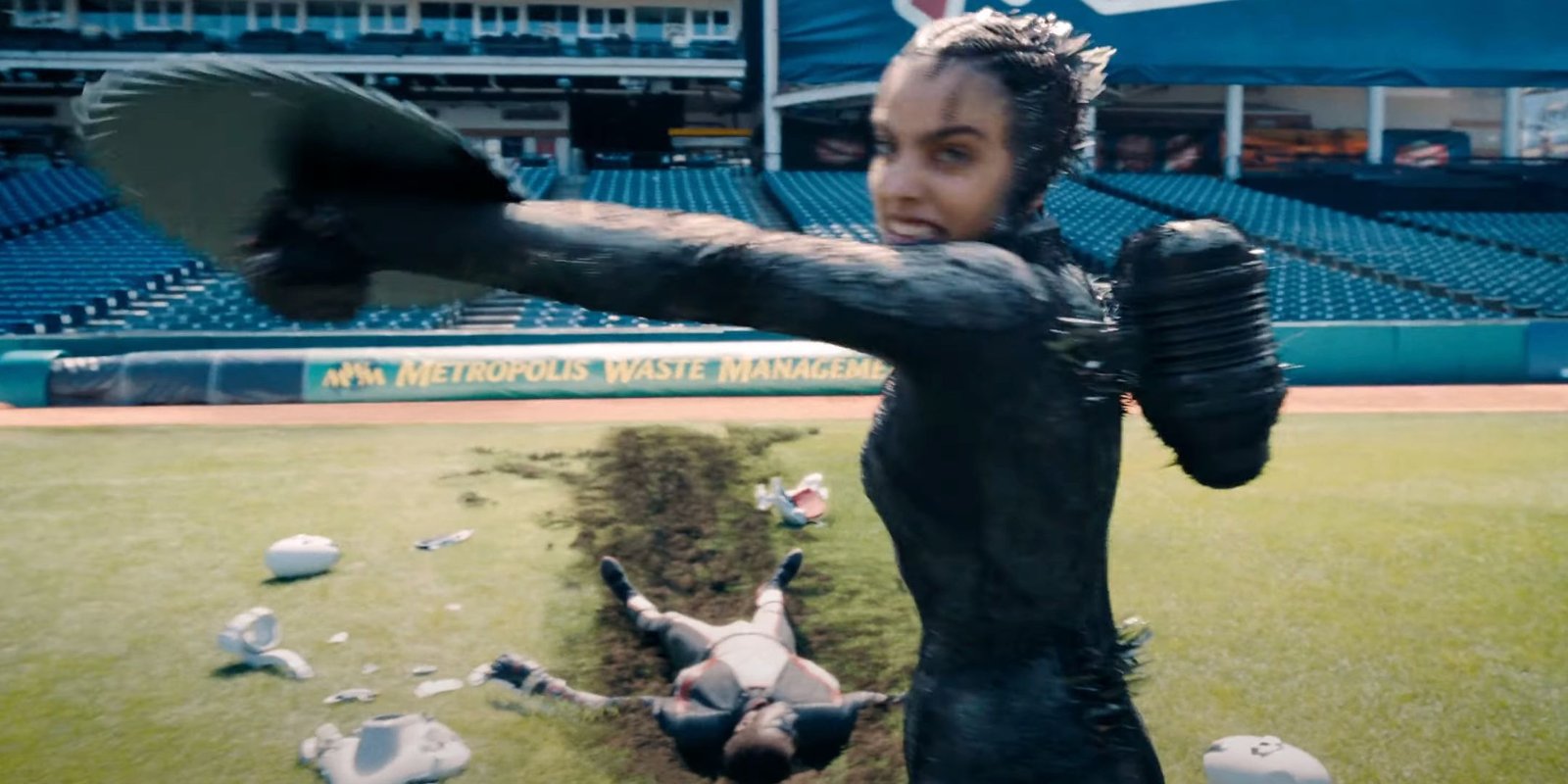 Engineer fighting in Superman Trailer 