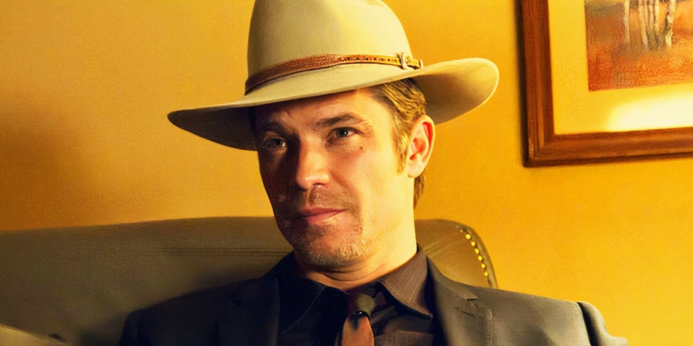 Timothy Olyphant as Raylan Givens smirking in Justified