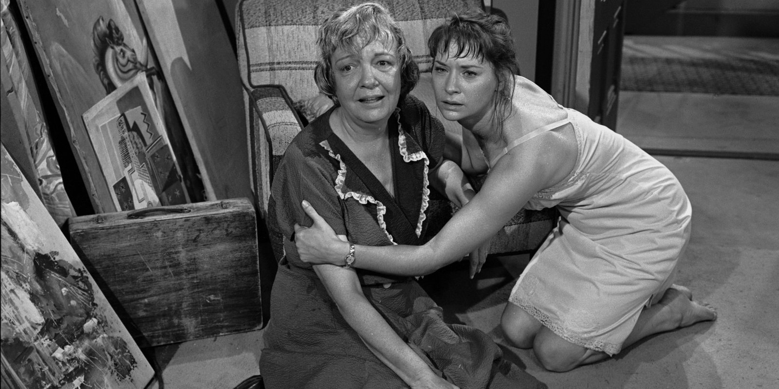 Two women sweating profusely in The Twilight Zone episode The Midnight Sun