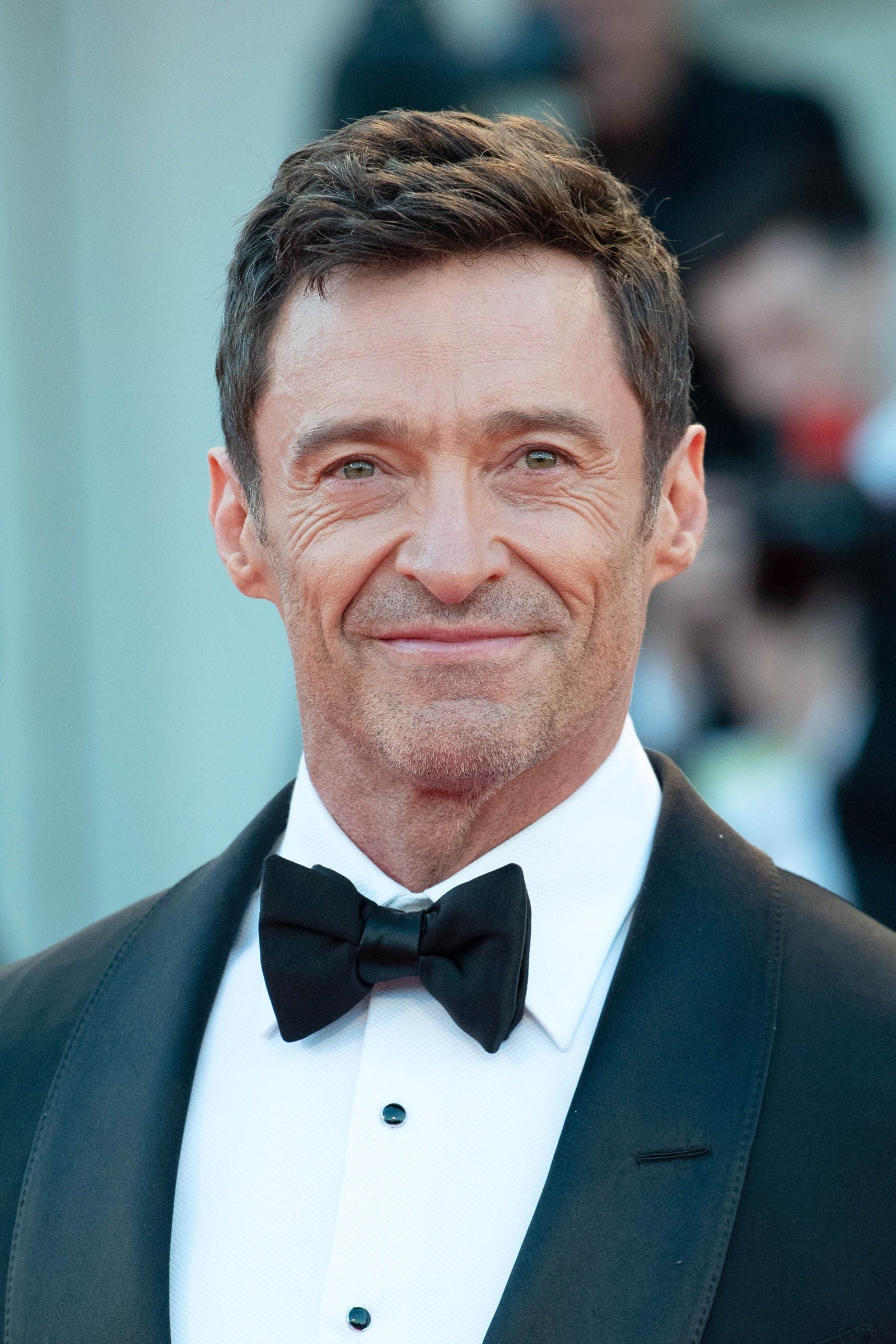 We Got Hugh Jackman into Wolverine's Yellow Costume, Now This Cosplay Proves We Need the Red One 6 Hugh Jackman Profile Picture