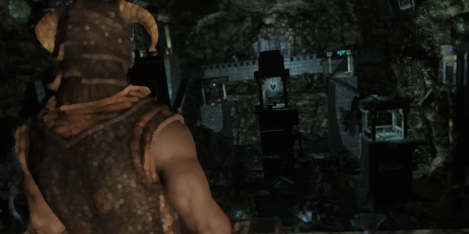 Skyrim Sirenroot screenshot of the Dragonborn overlooking the ruins from the Nexus mod page