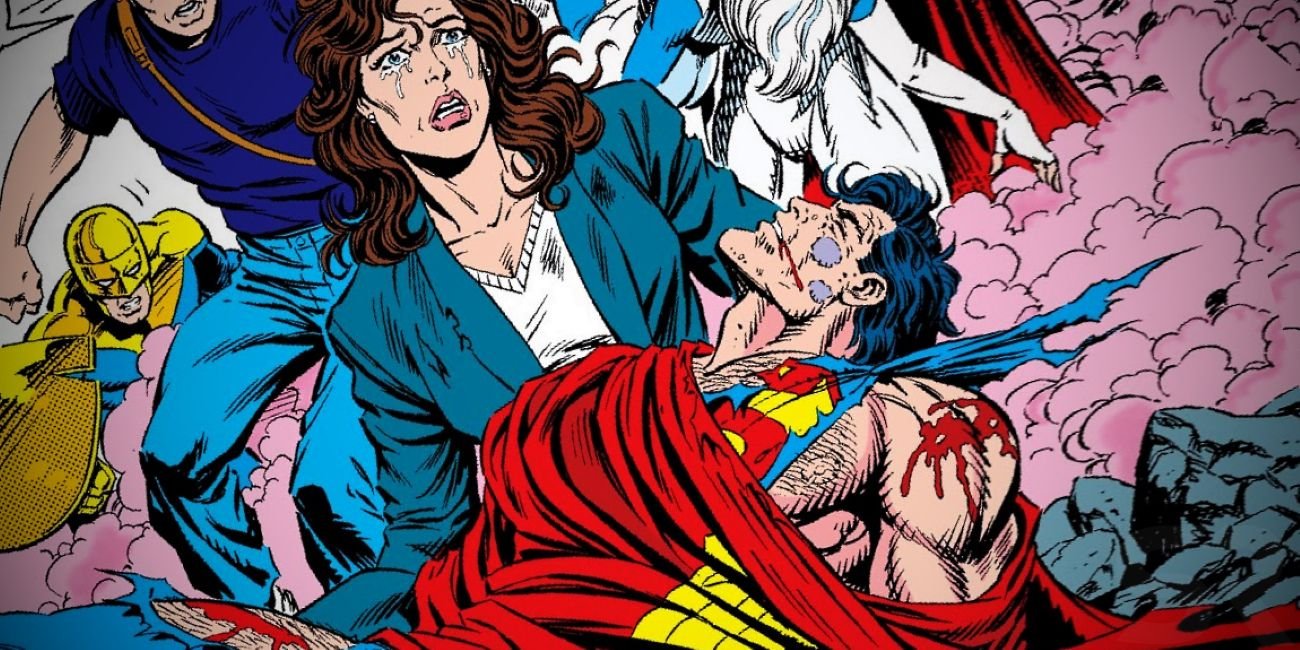 5 DC Characters Who Actually Killed Superman (& 5 Who Came Shockingly Close) 2 Lois Lane holding Superman's dead body in the Death of Superman