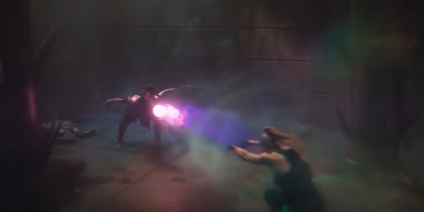 Sindel and Sonya fighting in Mortal Kombat 2.