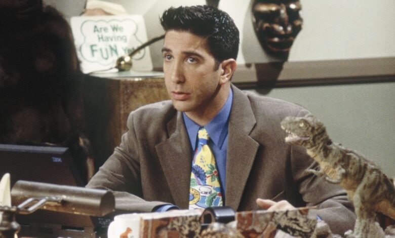 After Rewatching Friends, There's Something Massive Missing From The Show That Really Bothers Me Now