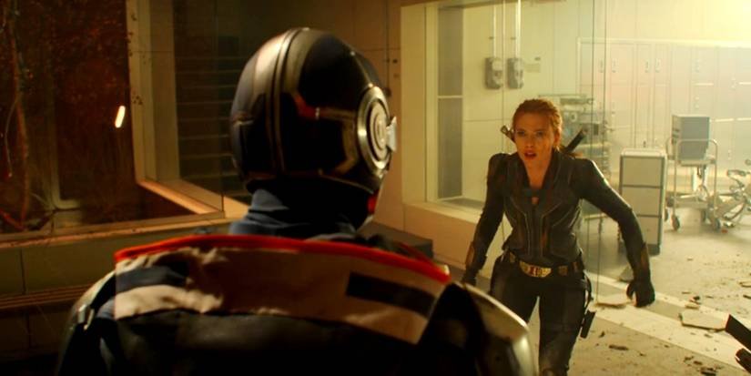 Black Widow Fighting Taskmaster in a destroyed hospital in Black Widow