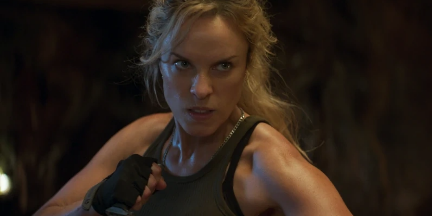 Jessica McNamee as Sonya Blade in Mortal Kombat 2021 (1)