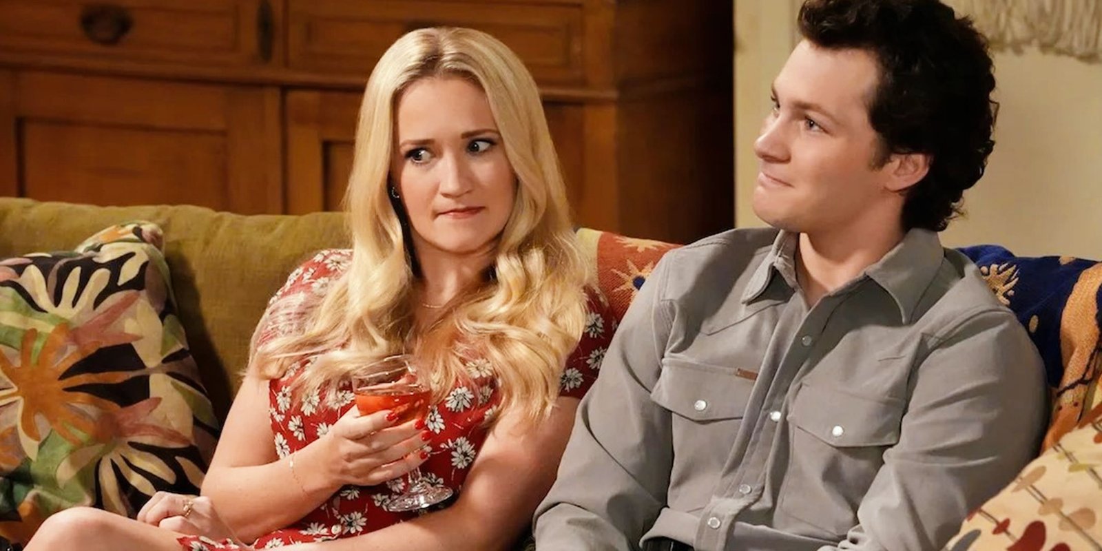 The Big Bang Theory’s Best Character Arc Made Its Main Storyline Worse 3 Emily Osment as Mandy McAllister and Montana Jordan as Georgie Cooper in Georgie & Mandy's First Marriage-1
