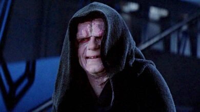 Palpatine's Robes Made From Ghorman Silk Enhance Return Of The Jedi Scene