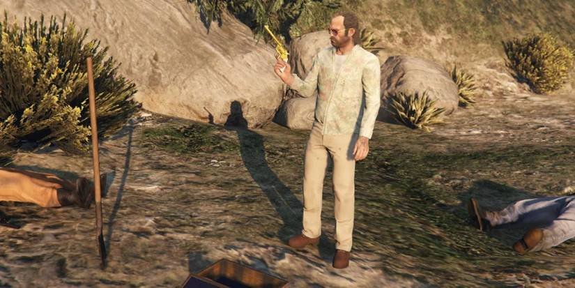 Player taking the Double-Action Revolver from Treasure Chest in GTA Online.